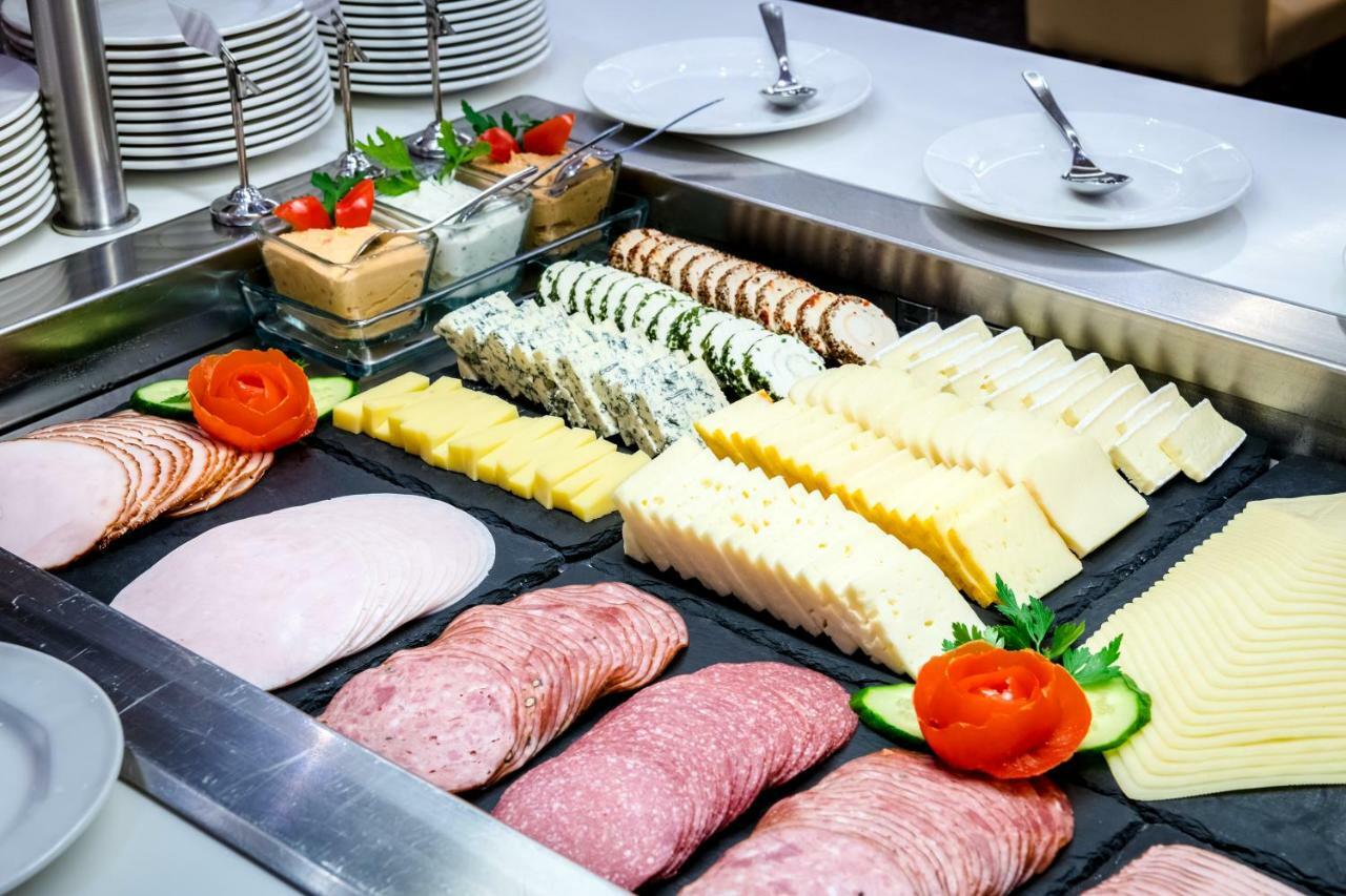 Nestroy 4* Wien